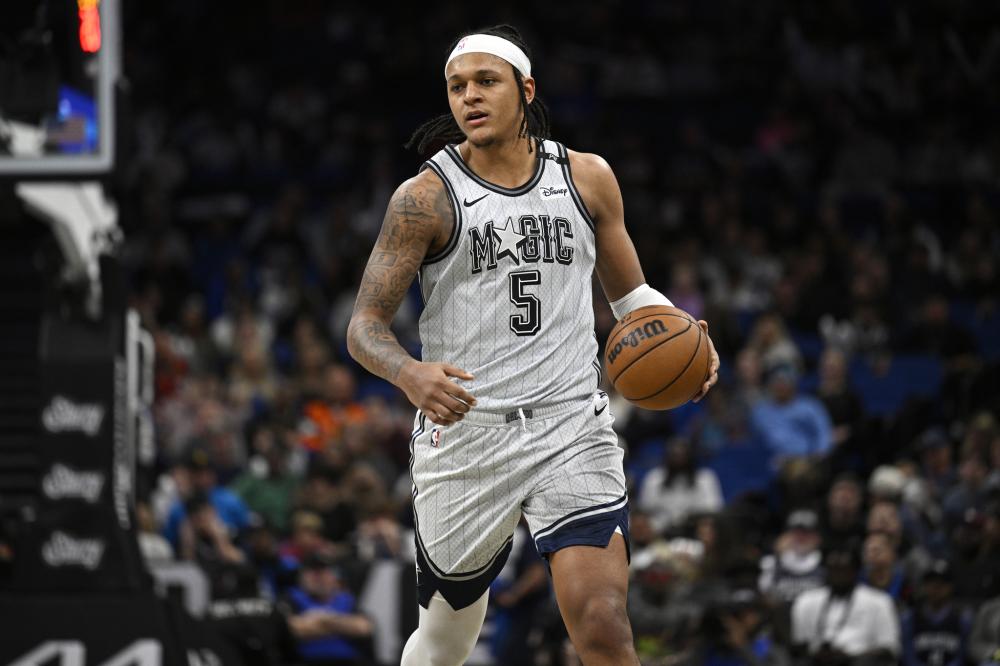 小萨的两双 小萨的两双