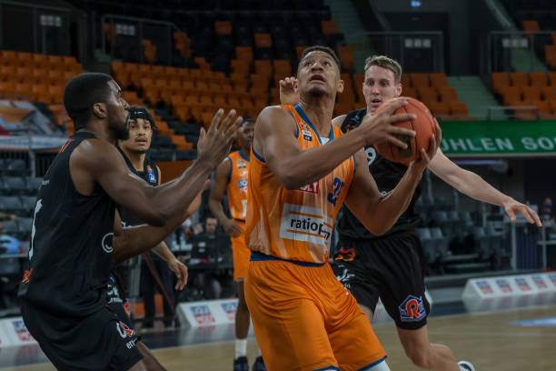 这些案例证 这些案例证