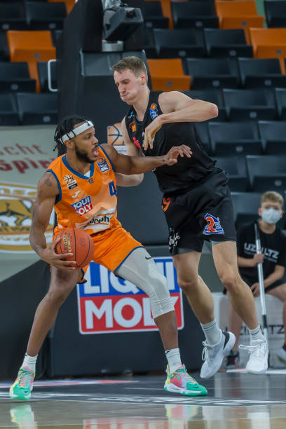 次转发与讨 次转发与讨