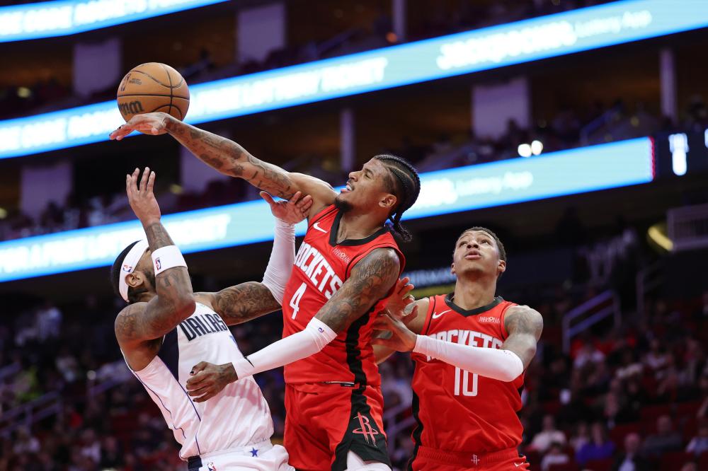 年轻且充满 年轻且充满